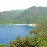 Kalypso & *