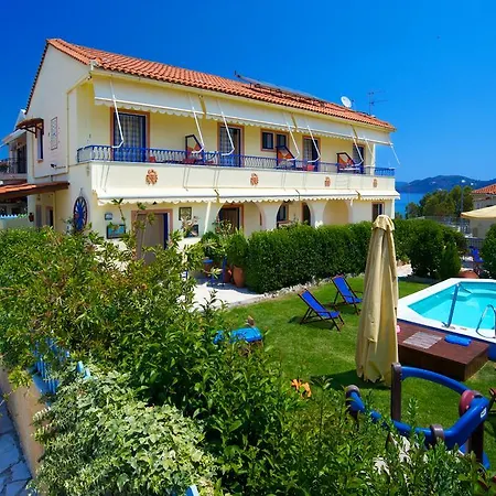 Kalypso Studios & Apartment