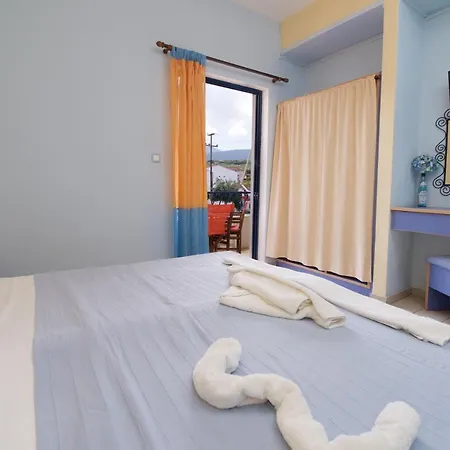 Kalypso Studios & Apartment