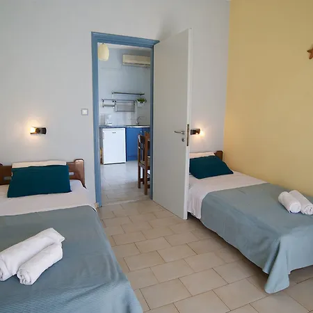 Kalypso Studios & Apartment Karavomylos
