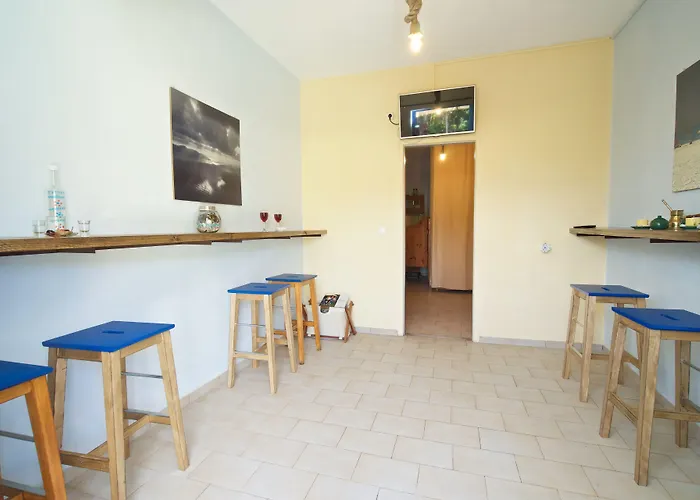 Kalypso Studios & Apartment Karavomylos