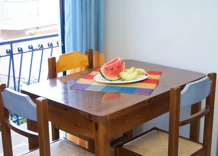 Kalypso Studios & Apartment