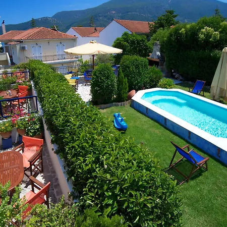 Kalypso Studios & Apartment