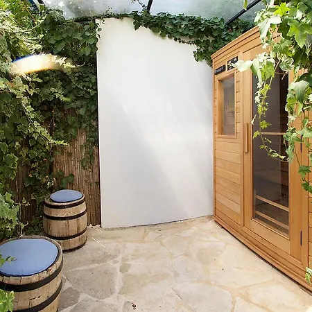 Apartamento Kalypso & *